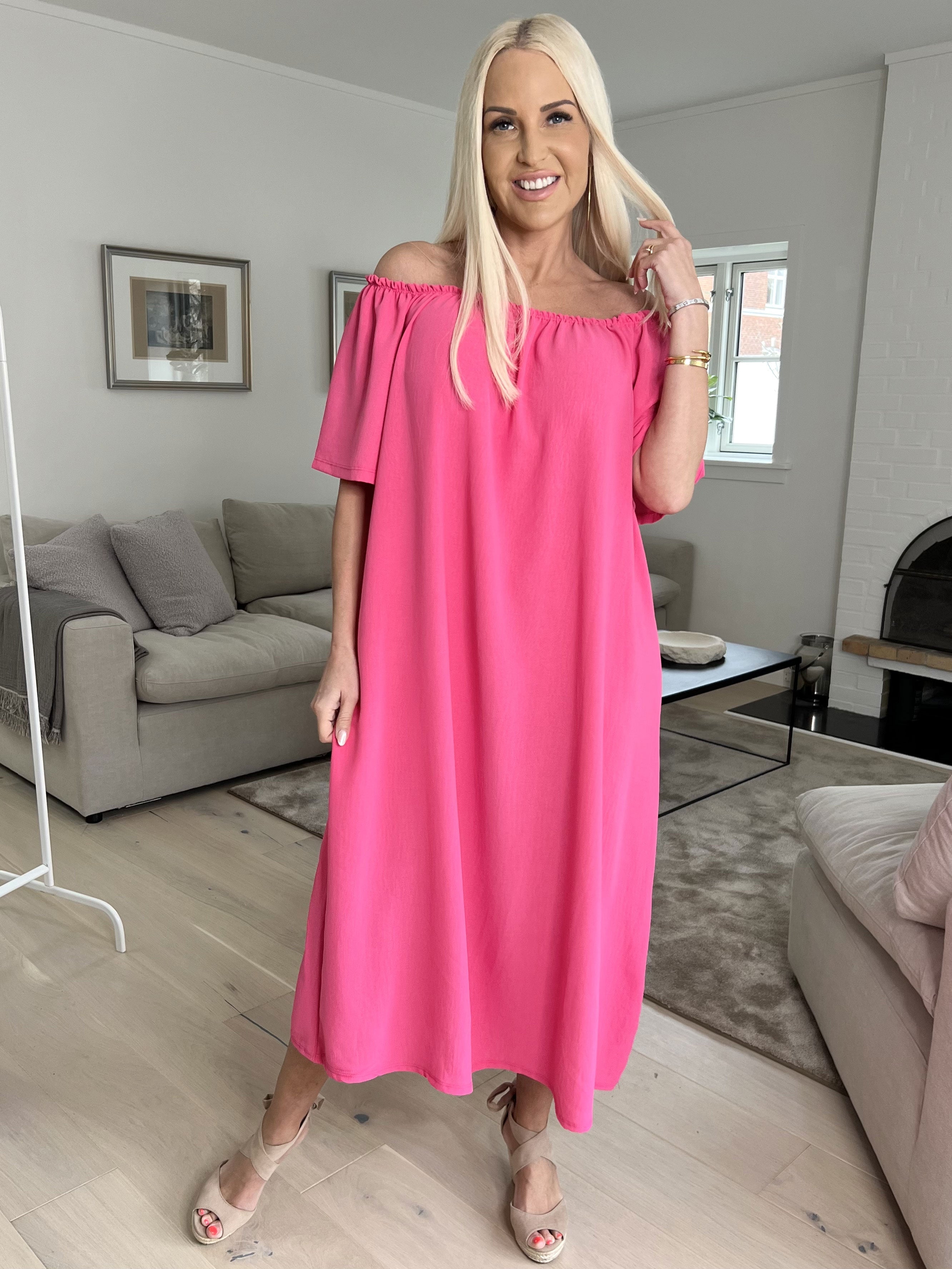 Taima - Lång enfärgad klänning med resår i nederkant